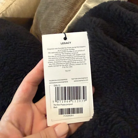 ONEPIECE Black Hooded Onesie - new puppy jumpsuit - small. BRAND NEW WITH TAGS - Picture 8 of 10